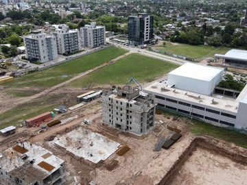 Departamento en  Green Boero con parrilla propia