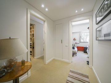 alq. con muebles - 2 DORMITORIOS EN SUITE - valor del alquiler    expensas