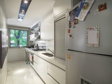 alq. con muebles - 2 DORMITORIOS EN SUITE - valor del alquiler    expensas