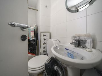alq. con muebles - 2 DORMITORIOS EN SUITE - valor del alquiler    expensas