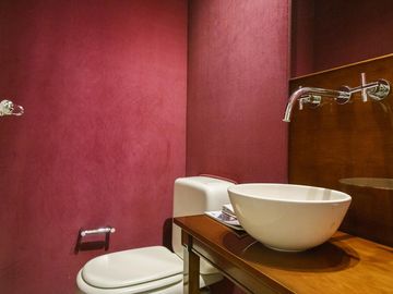 alq. con muebles - 2 DORMITORIOS EN SUITE - valor del alquiler    expensas
