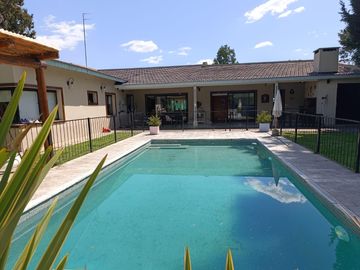 Casa en  el barrio Rocios del Pilar