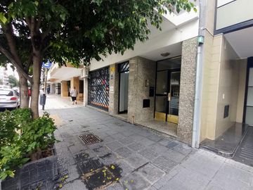 DEPARTAMENTO 2 AMBIENTES APTO PROFESIONAL EN BARRACAS VENTA