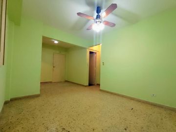 DEPARTAMENTO 2 AMBIENTES APTO PROFESIONAL EN BARRACAS VENTA