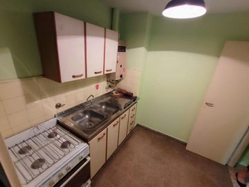 DEPARTAMENTO 2 AMBIENTES APTO PROFESIONAL EN BARRACAS VENTA
