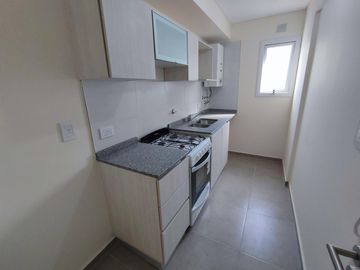Departamento en venta 2 dormitorio Rosario Centro - Cochera y Patio