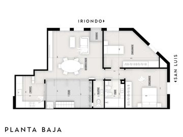 Casa reciclada de 3 dormitorios con patio de oportunidad