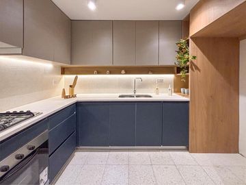 Casa reciclada de 3 dormitorios con patio de oportunidad