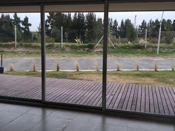 Departamento en venta de 4 ambientes en Complejo Las Piedras, Castaños, Nordelta.