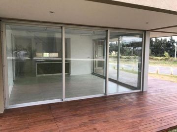 Departamento en venta de 4 ambientes en Complejo Las Piedras, Castaños, Nordelta.