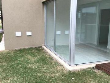 Departamento en venta de 4 ambientes en Complejo Las Piedras, Castaños, Nordelta.