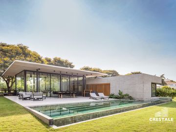 Venta casa Kentucky barrio cerrado Funes