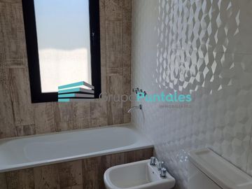 Casa en Lagos de Canning a estrenar con piscina de 8 x 4 mts