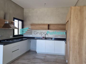Casa en Lagos de Canning a estrenar con piscina de 8 x 4 mts