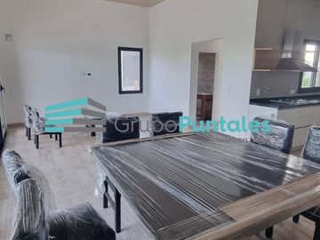 Casa en Lagos de Canning a estrenar con piscina de 8 x 4 mts