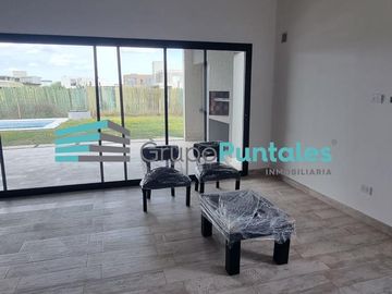 Casa en Lagos de Canning a estrenar con piscina de 8 x 4 mts