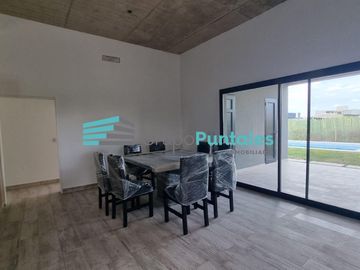 Casa en Lagos de Canning a estrenar con piscina de 8 x 4 mts