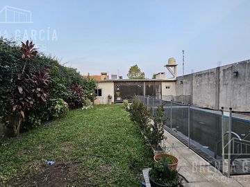 Casa en Dos Plantas En Venta En Colon Entre Ríos.