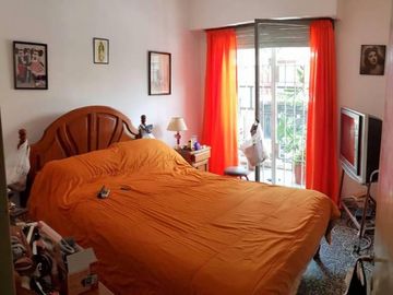 Departamento en venta - 2 Dormitorios 1 Baño - 96Mts2 - Parque Patricios