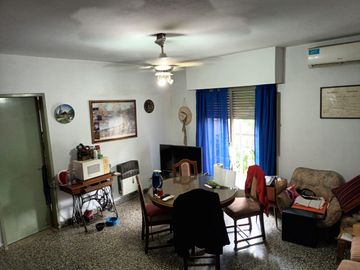 Departamento en venta - 2 Dormitorios 1 Baño - 96Mts2 - Parque Patricios