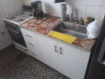 Departamento en venta - 2 Dormitorios 1 Baño - 96Mts2 - Parque Patricios
