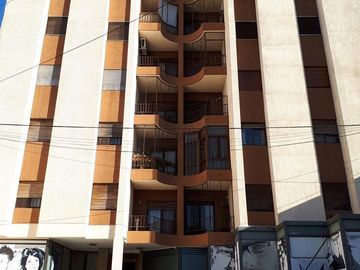 Departamento en venta - 3 Dormitorios 2 Baños - 100Mts2 - Río Cuarto, Córdoba