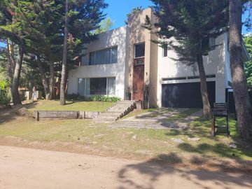 Casa en  zona golf Nuevo