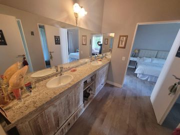 Casa en  zona golf Nuevo