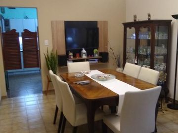 Dúplex en venta - 3 Dormitorios 2 Baños - Cochera - 166Mts2 - San Miguel
