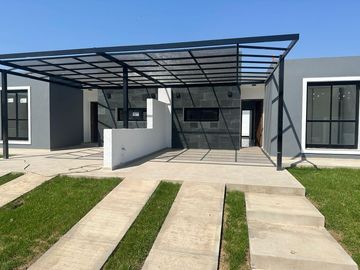 Casa en  venta, Barrio Norte, Atrás de San Isidro,