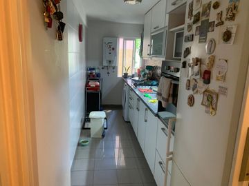 Departamento en  venta de 3 amb, refaccionado, edificio de excelente calidad