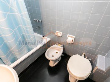 VENTA DEPARTAMENTO U OFICINA 4 AMBIENTES CON  COCHERA Y SEGURIDAD MITRE 1221