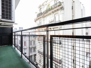 VENTA DEPARTAMENTO U OFICINA 4 AMBIENTES CON  COCHERA Y SEGURIDAD MITRE 1221