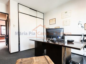 VENTA DEPARTAMENTO U OFICINA 4 AMBIENTES CON  COCHERA Y SEGURIDAD MITRE 1221