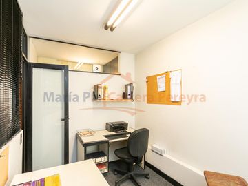 VENTA DEPARTAMENTO U OFICINA 4 AMBIENTES CON  COCHERA Y SEGURIDAD MITRE 1221