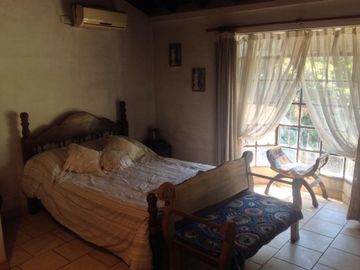 Casa en venta - 2 Dormitorios 2 Baños - Cochera - 1.627Mts2 - Del Viso