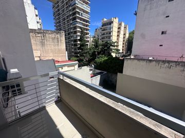Departamento Monoambiente con Balcón En Venta en Las Cañitas