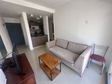 Departamento Monoambiente con Balcón En Venta en Las Cañitas