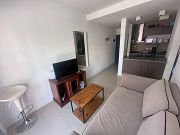 Departamento Monoambiente con Balcón En Venta en Las Cañitas