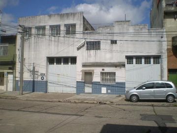 Depósito en venta - Oficinas - 5 Baños - 1.900Mts2 - Avellaneda