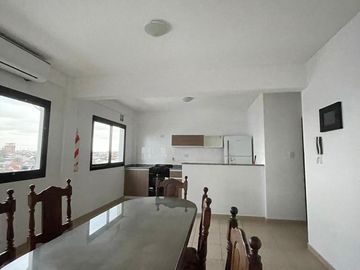 Departamento en  venta de 3 ambientes con balcón y espacio guardacoche- Wilde