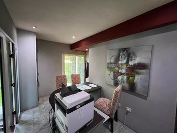 Casa en venta - 3 Dormitorios 2 Baños - Cocheras - 180Mts2 - Monte Grande