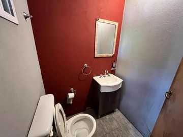 Casa en venta - 3 Dormitorios 2 Baños - Cocheras - 180Mts2 - Monte Grande
