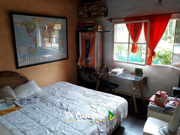 Venta Chalet en 2 Plantas con Excelente Ubicación - Moreno Norte