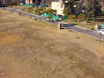 Lote en VENTA en Barrio Cerrado en Las Lomas de San Isidro