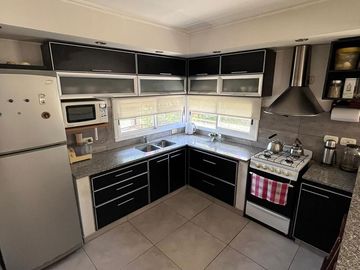 Casa en venta en Calle 23 e/ 473bis y 474, City Bell