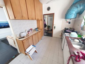3 unidades ( 1 monoambiente, 1 dos ambientes y 1 tres ambientes )o un PH todo junto