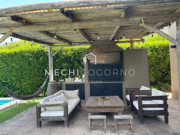 Casa 3 dormitorios venta en San Isidro Labrador, Villa Nueva
