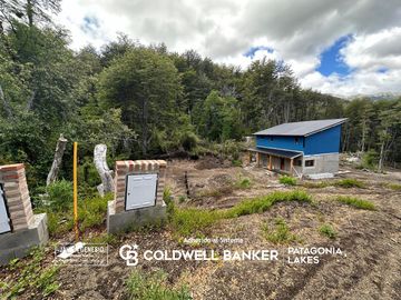 VENTA  lote/terreno de 621m2  en Faldeo del Bayo. Villa la Angostura