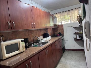 APARTAMENTO EN VENTA. REFORMABLE